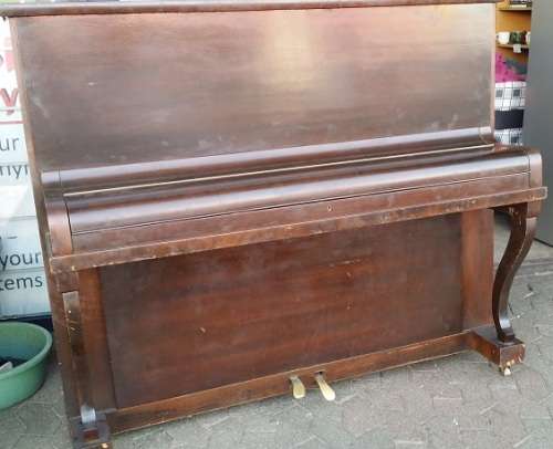 ANTIQUE  JULIUS KREUTZBACH LEIPZIG GERMANY PIANO / NOTE COLLECTION IN EDENVALE JHB