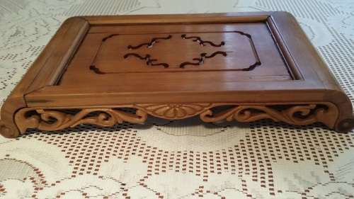 A SUPERB SOLID WOOD  CARVED STAND