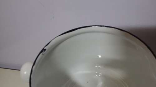 WHITE ENAMEL FONDUE SET