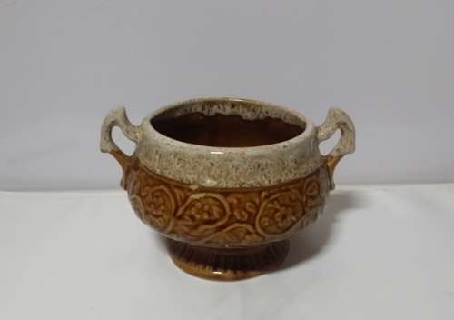 TWO HANDLED VASE BOWL