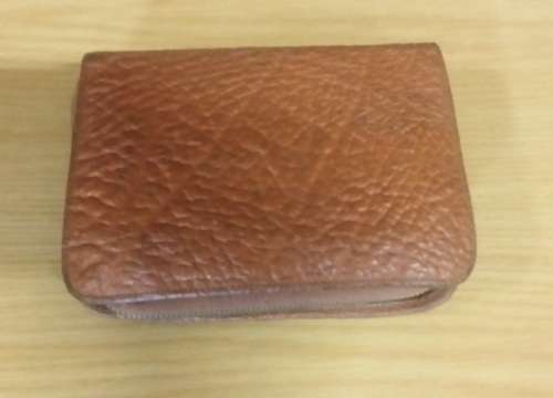 VANITY SET WITH LEATHER CASE
