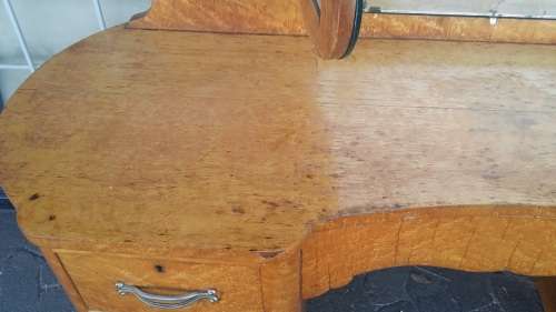 VINTAGE SEVEN DRAWER  WALLNUT DRESSING TALE / collection only Edenvale Jhb