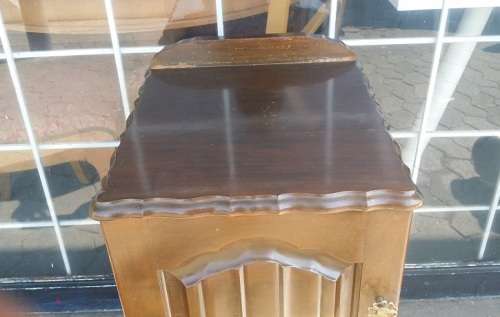 A IMBUIA BALL AND CLAW BEDSIDE  CUPBOARD / BUYER MUST COLLECT IN EDENVALE JHB