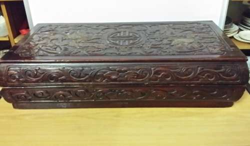 ANTIQUE ORIENTAL ROBE BOX