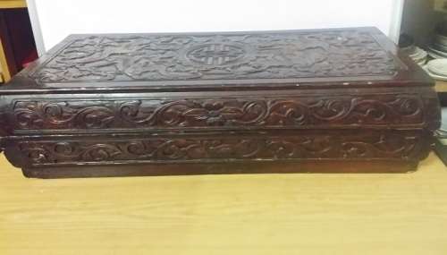 ANTIQUE ORIENTAL ROBE BOX