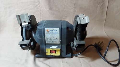 BENCH GRINDER EURASIA 350 W / BUYER COLLECT IN EDENVALE JHB