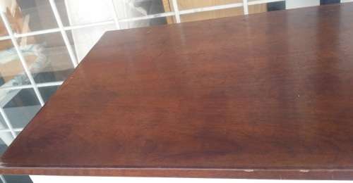 WOODEN COFFEE TABLE /  BUYER MUST COLLECT EDENVALE JHB