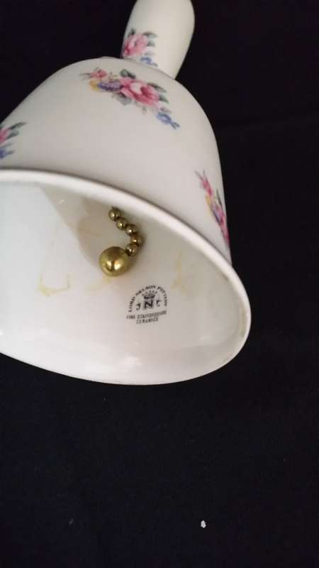 LORD NELSON POTTERY FINE STAFFORDSHIRE CERAMIC BELL PINK ROSE AND GOLD RIM
