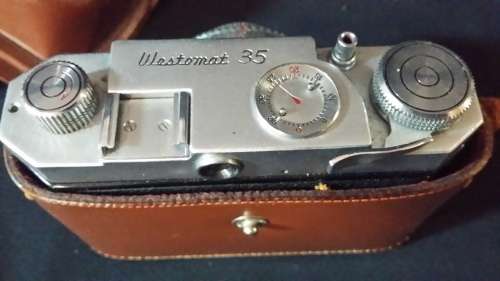 VINTAGE WESTOMAT 35 CAMERA