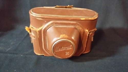 VINTAGE WESTOMAT 35 CAMERA