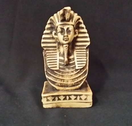EGYPTIAN PHAROAH  TUTANKHAMEN