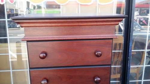 LOVELY WETHERLEY,S  TALLBOY 5 DRAWER CHEST OF DRAWERS  /  BUYER MUST COLLECT EDENVALE JHB