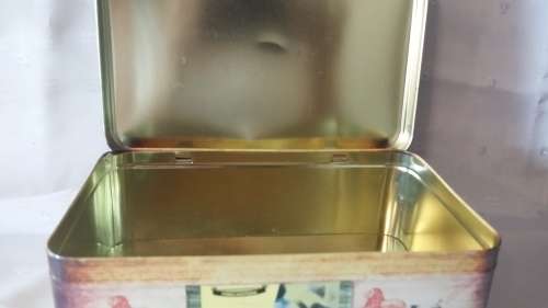 BIC SA RUGBY  COLLECTORS TIN ( EMPTY )
