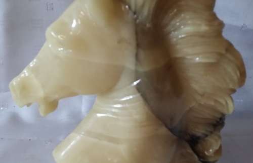 A MARVELOUS ONYX COMO ORIGINAL  HORSE HEAD STATUE