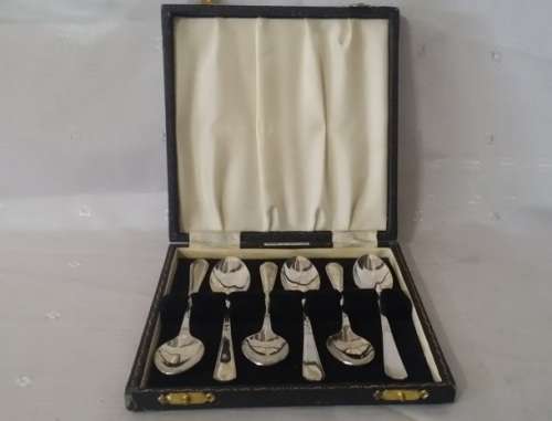 VINTAGE ANTIQUE SHEFFIELD ENGLAND  EPNS TEASPOON SET OF 6 IN BOX