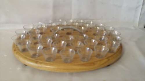 WOODEN OAK  TRAY WITH SHOT / SHOOTER /  NAGMAAL  / COMMUNION GLASSES