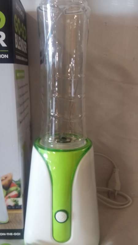 BENNETT READ GO GO SMOOTHIE BLENDER