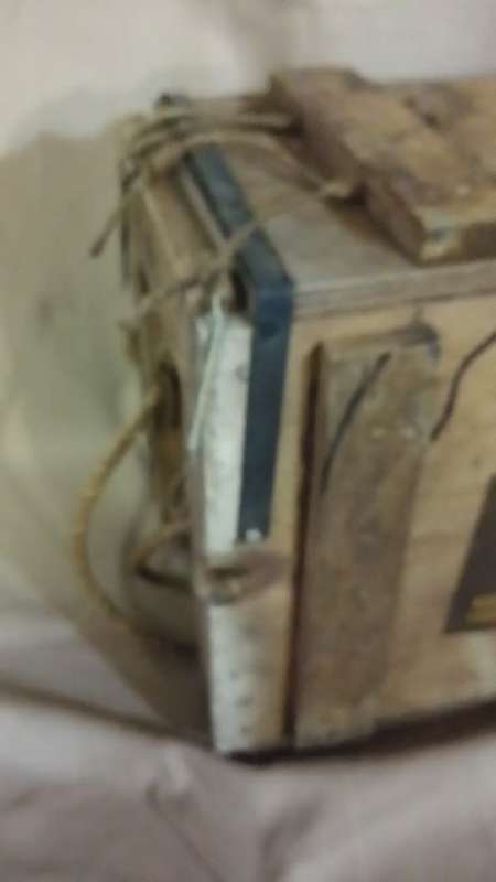 VINTAGE ARMY AMMUNITION WOODEN BOX