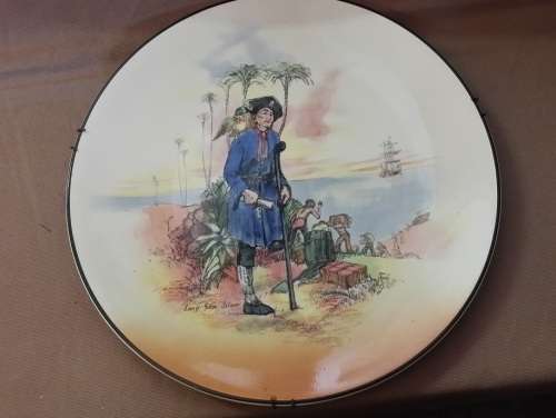ROYAL DOULTON TREASURE ISLAND 34 CM PLATE