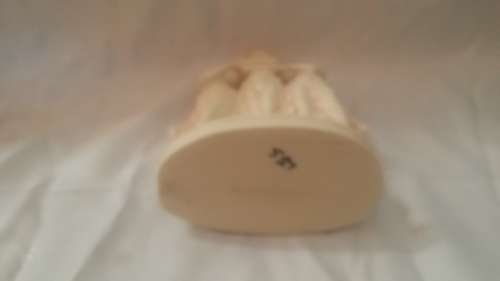 FIGURINE ORNAMENT