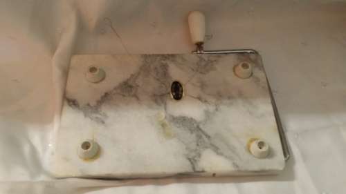 MARBLE CHEESE CUTTER
