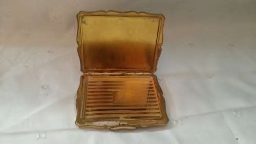 ENAMEL AND BRASS STRATTON POWDER COMPACTUM