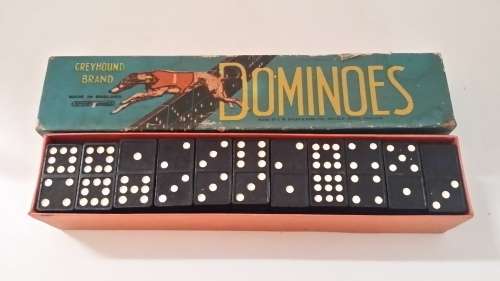 GREYHOUND BRAND DOMINO SET MADE IN ENGLAND