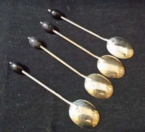 SET OF 4 SILVER TEA SPOONS HALLMARKED