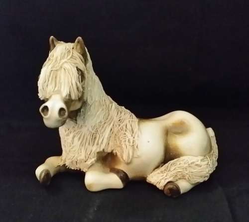 CHEVAL CERAMIC HORSE ORNAMENT