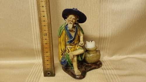 ORIENTAL FIGURINE ORNAMENT