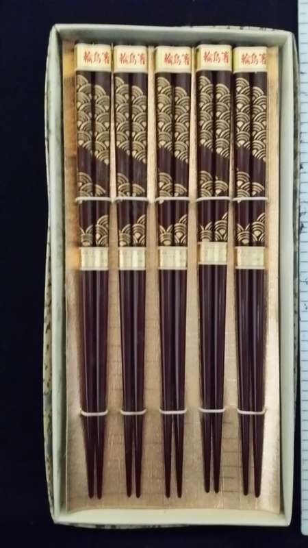 ORIENTAL CHOP STICKS