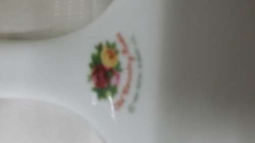 OLD COUNTRY ROSES ROYAL ALBERT CAKE LIFTER 26 CM X 16 CM