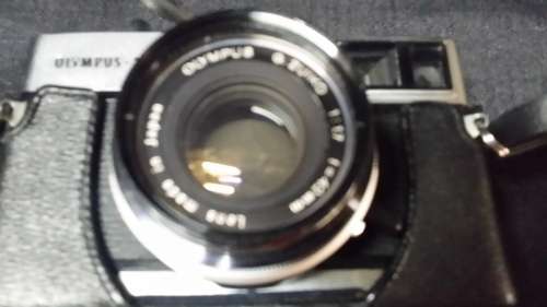 OLYMPUS 35MM FILM CAMERA