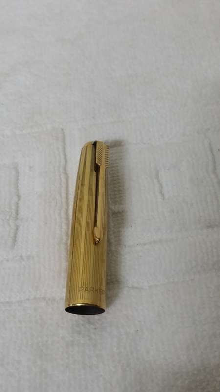 PARKER 12CT ROLLED  GOLD FOUNTAIN PEN