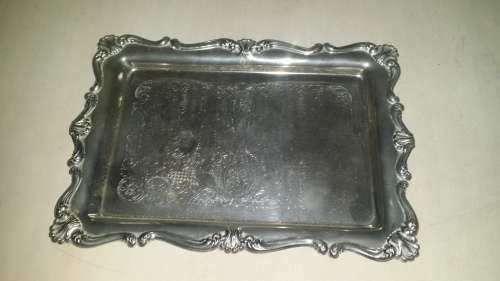 METAL TRAY 35 CM X 25 CM