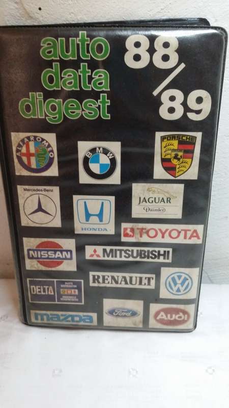 AUTO DATA BOOK DIGEST 88/89
