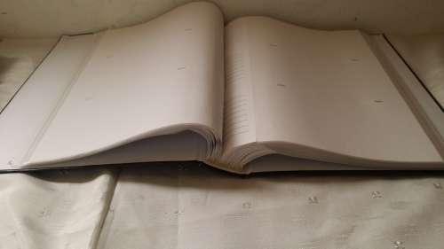 PHOTO ALBUM 33 X 20 CM