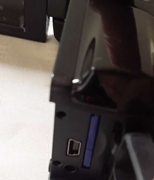 TELEFUNKEN TVLC 500 DIGITAL VIDEO CAMERA  USE 2 X AA BATTERIES