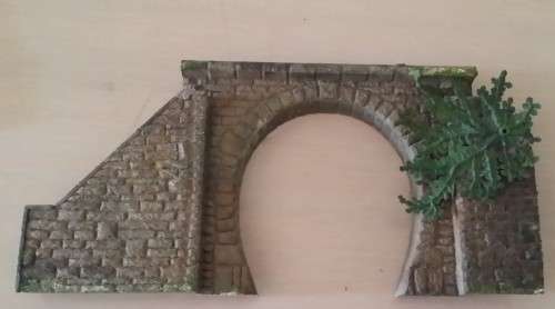 RAILWAY SCENERY FALLER BRIDGE