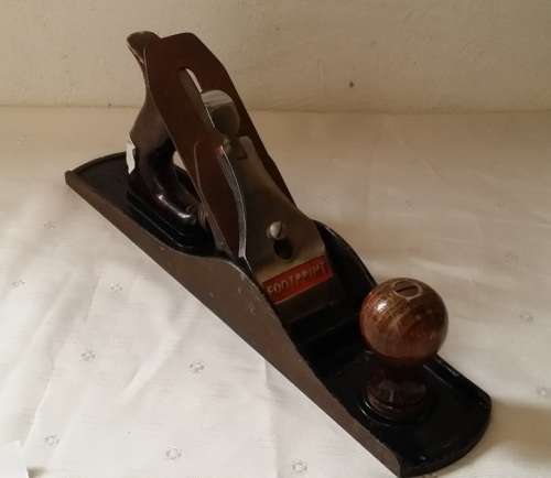 NO 5 HAND PLANER 36 X 16 CM