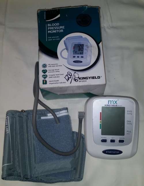 DIGITAL BLOOD PRESSURE MONITOR
