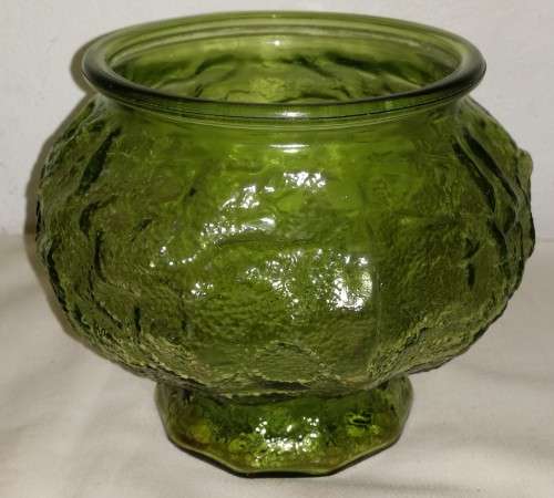 GREEN GLASS  USA VASE VINTAGE