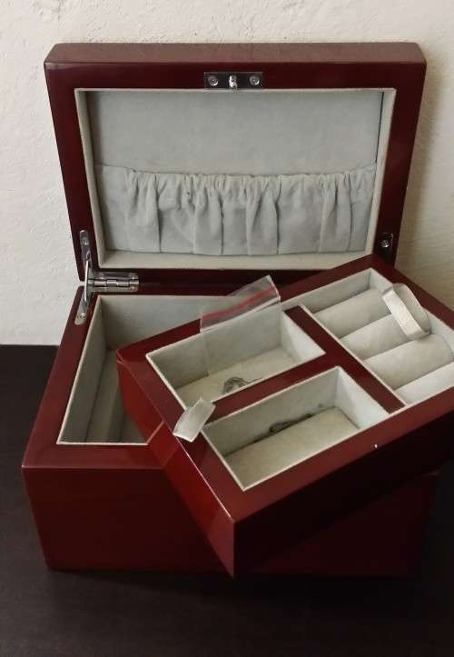 WOODEN JEWELLERY BOX