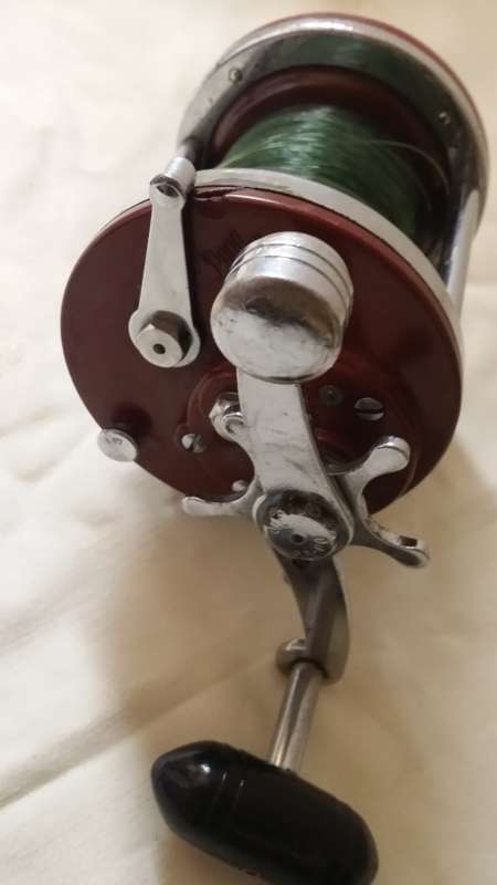 PEN JIGMASTER 500 FISHING REEL