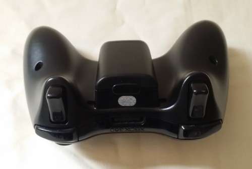 XBOX 360 CONTROLLER
