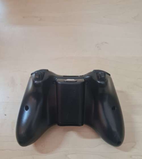 XBOX 360 CONTROLLER