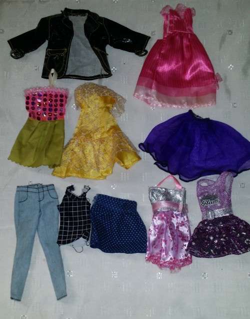 BARBIE DOLL CLOTHING
