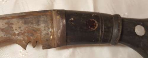 LARGE KNIFE
