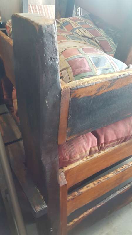 3 PIECE SLEEPER WOOD LOUNGE SUITE 3 + 2 SEATER COUCH AND CHAIR / Collection only in Edenvale