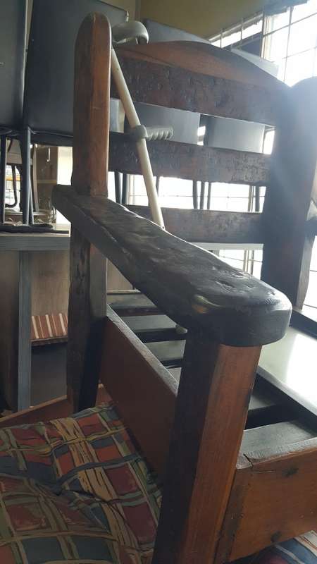 3 PIECE SLEEPER WOOD LOUNGE SUITE 3 + 2 SEATER COUCH AND CHAIR / Collection only in Edenvale
